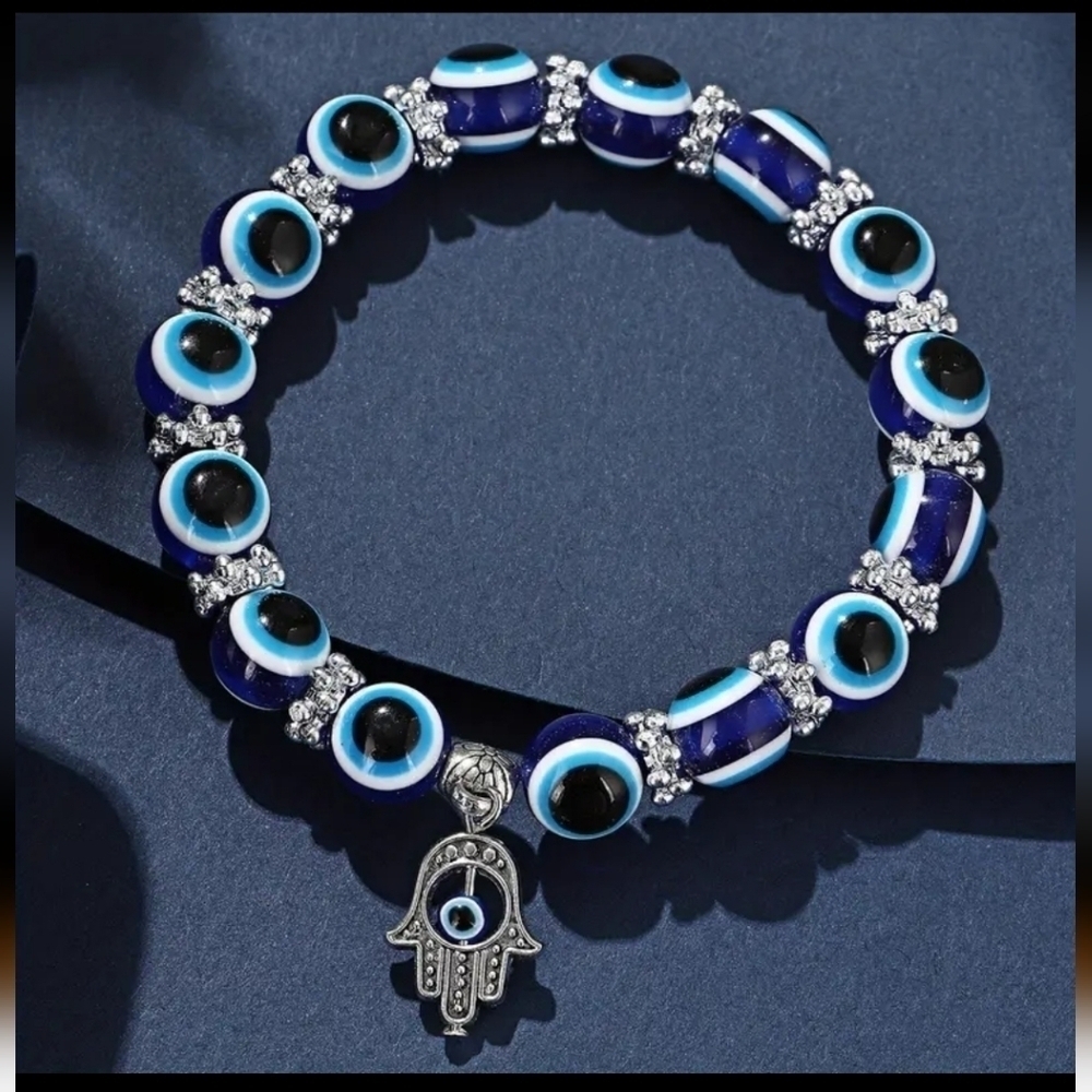 NWOT Evil Eye Royal Blue beaded unisex palm with eye